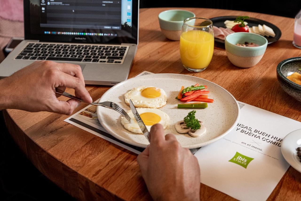Ibis Styles San Isidro 4*